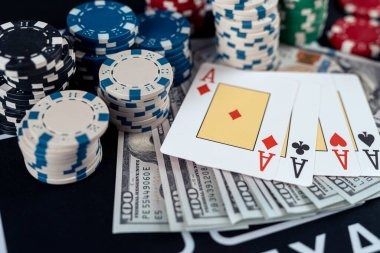 pokerboya login customer support team assisting players at live dealer tables